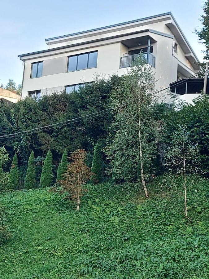 Apartma Golovec *