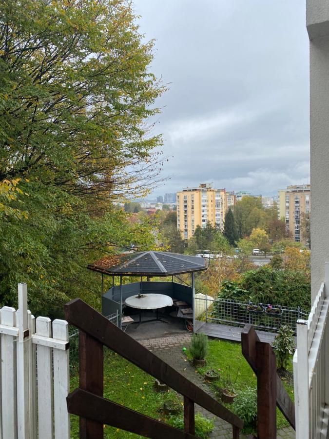 Apartment Apartma Golovec *
